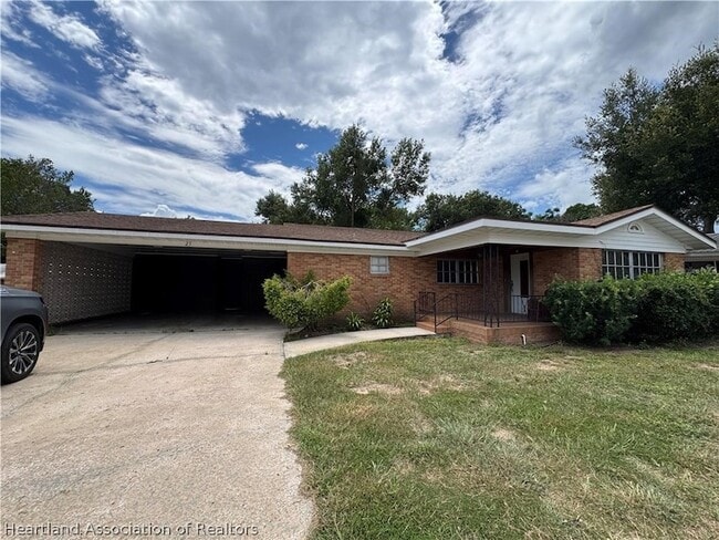 Photo - 25 E St