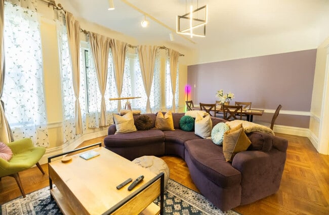 Building Photo - 1107 Broadway Unit SI ID1309749P