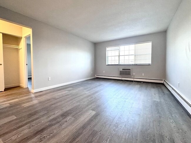 Photo - 130 North St Unit 5