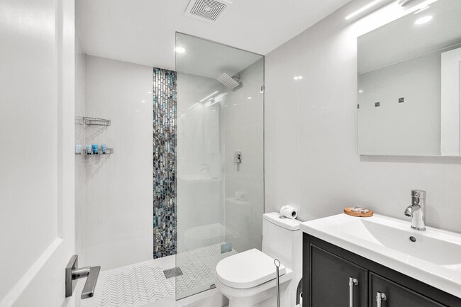 Photo - 1634 SW 4th Ave Unit ID1049783P