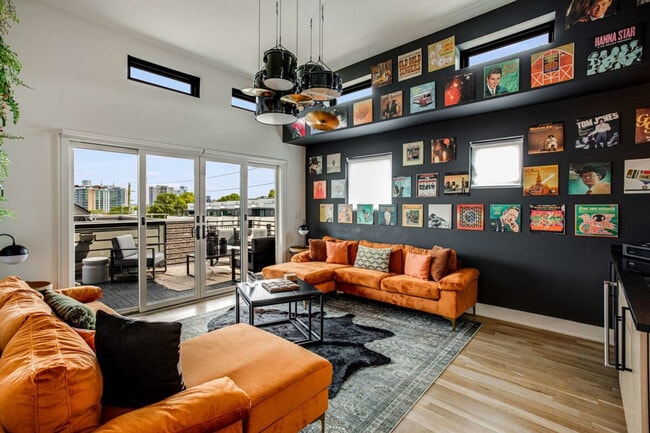 Photo - 1011 12th Ave S Unit ID1312335P