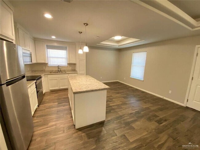 Photo - 2215 Taxco Ct Unit 4