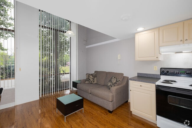 1BR, 1BA - 503SF - Living Room - Lofts at the Mill