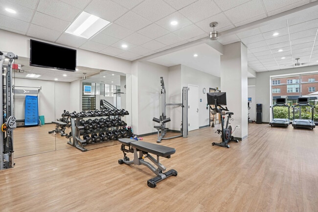 Center Place - Gym - Center Place