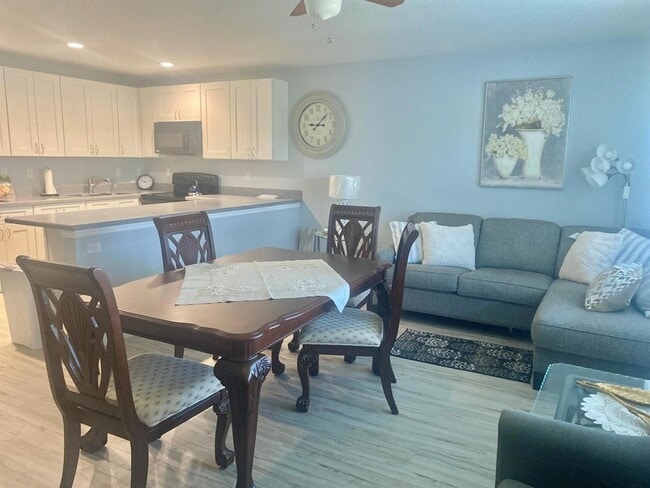 Photo - 39 Easthampton B