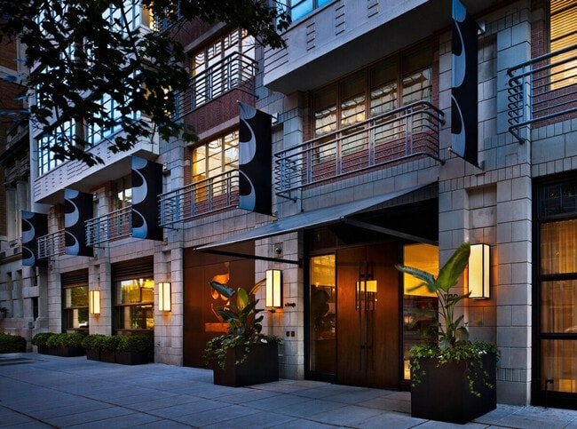 Photo - 701 18th St NW Unit ID1373176P