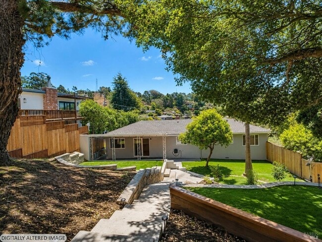 Building Photo - 44 Millay Pl