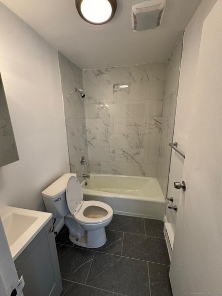 Photo - 25 St Stephen St