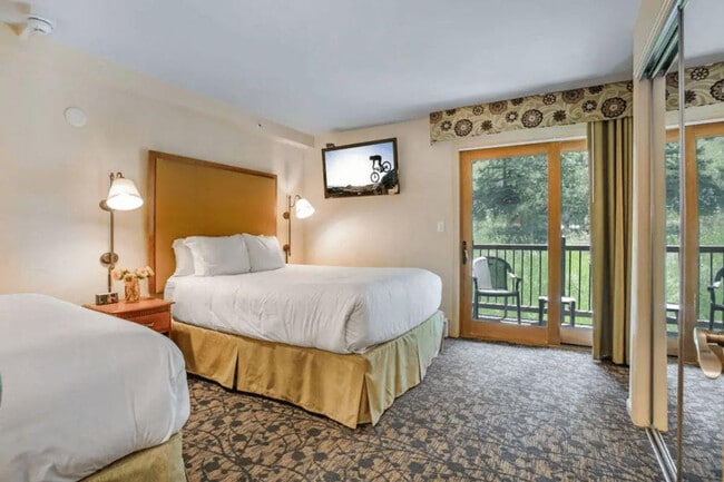 Photo - 2284/1-2281 S Frontage Rd W Unit ID1268160P