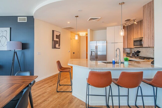 Photo - 17 W Monroe St Unit SI ID1263193P