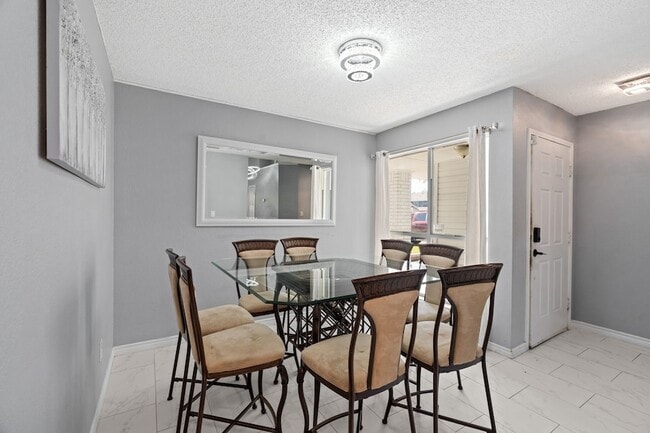 Photo - 8525 Mystic Trail