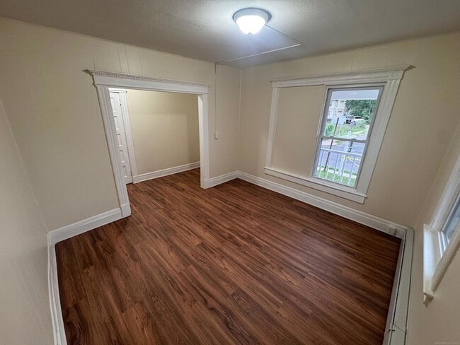 Photo - 17 Roosevelt St Unit 19