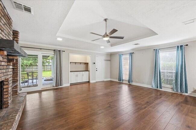 Photo - 6795 Greenwood Dr