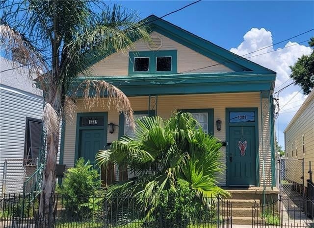 Building Photo - 1329 Leonidas St