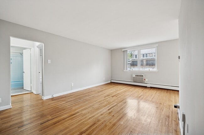 Photo - Regency House