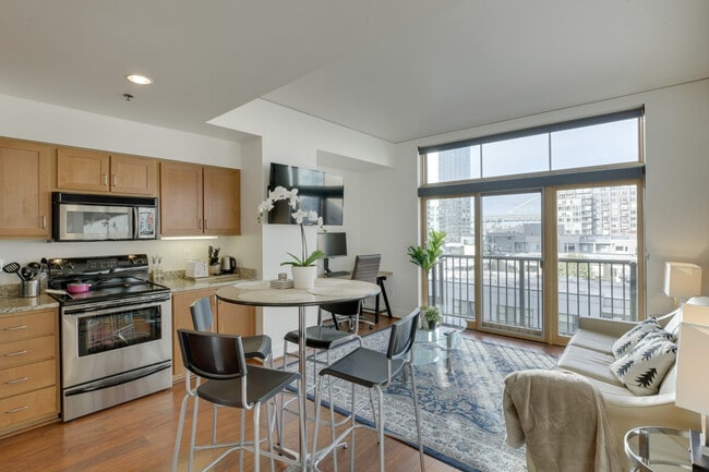 Building Photo - 900 NW Lovejoy St Unit SI ID1512209P