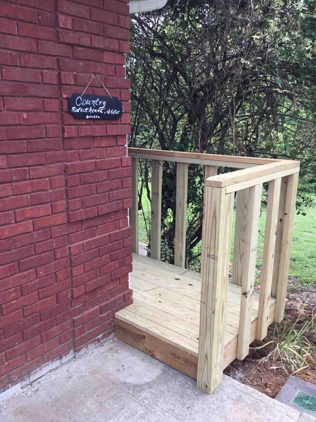 Photo - 176 Schools Dr Unit ID1343303P