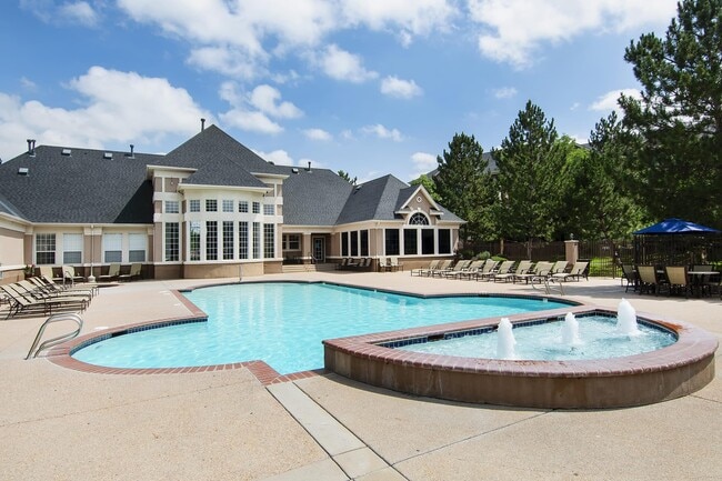 Building Photo - Addison at Cherry Creek