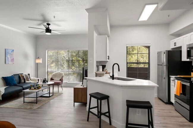 Photo - 875 W Pecos Rd Unit ID1014512P