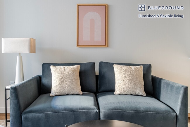 Photo - 2333 Calle Del Mundo Unit SI FL3-ID2135