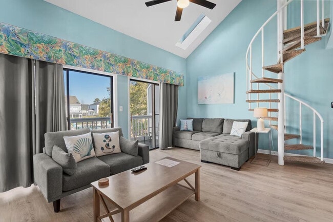 Building Photo - 1850 Colony Dr Unit SI ID1330791P