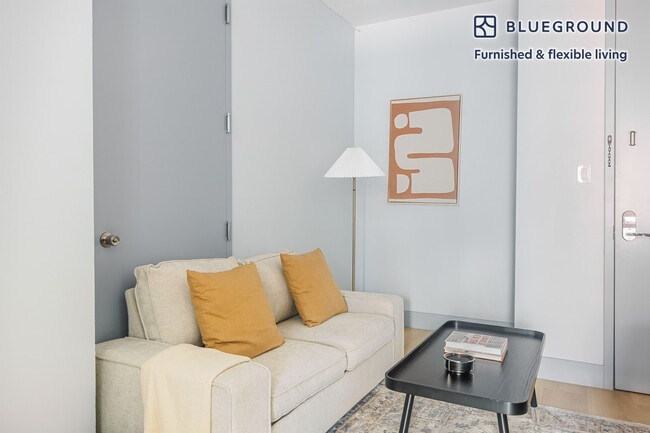 Photo - 161 W 54th St Unit FL8-ID1996