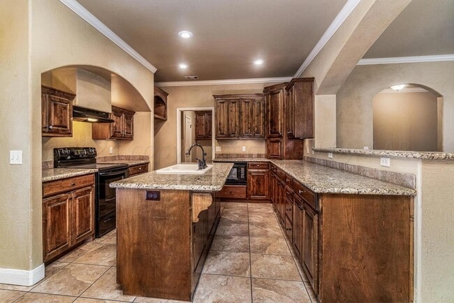 Photo - 8003 Manor Haven Ct