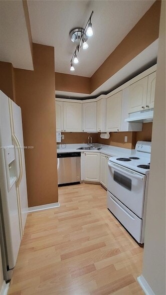 Photo - 3500 Coral Wy Unit 606