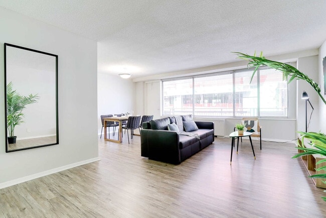 Photo - 2111 Richmond Hwy Unit FL2-ID1022377P