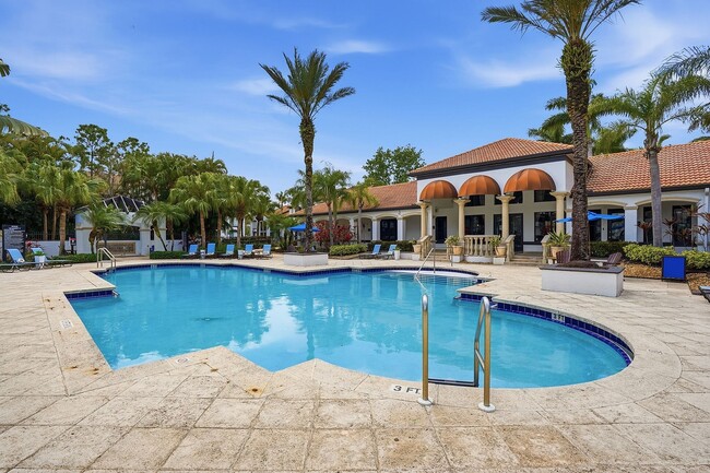 Resort Style Pool - Advenir at Aventine