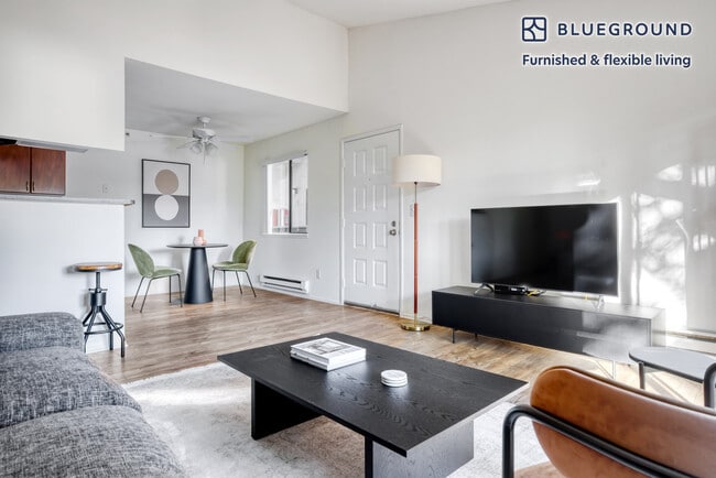 Photo - 1600 Villa St Unit FL3-ID1141