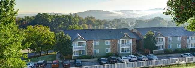 Building Photo - Legacy Hill