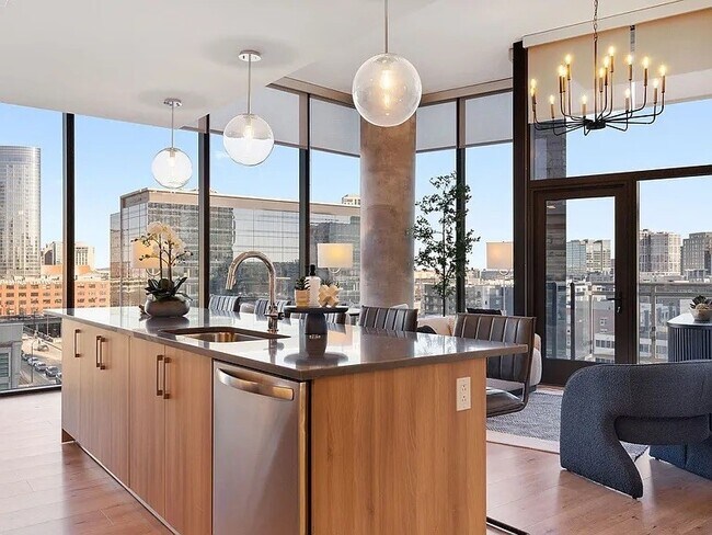 Photo - 1212 Demonbreun St Unit 615