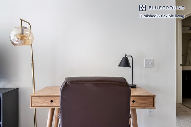 Photo - 333 Great River Rd Unit FL2-ID840