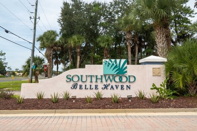 Photo - 101 Laurel Wood Way Unit 103