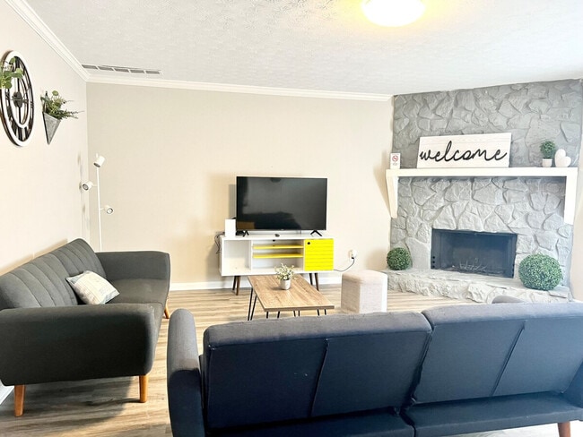 Photo - 1301 Kings Ridge Dr NW Unit ID1254389P