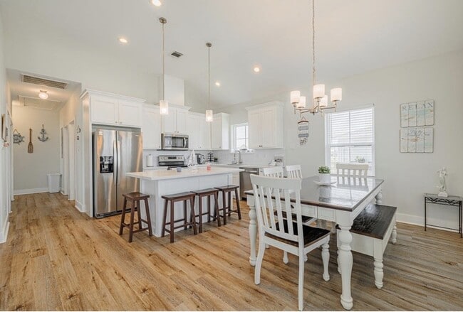 Photo - 25011 San Simeon Ct