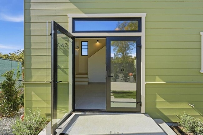 Photo - 1063 Buena Vista Way