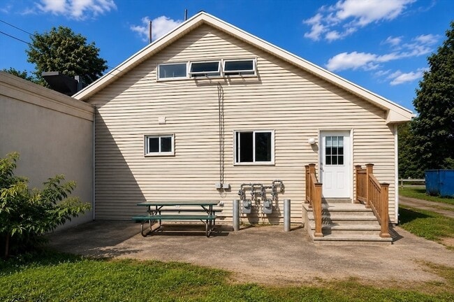 Photo - 6 Seaview Ave Unit 1