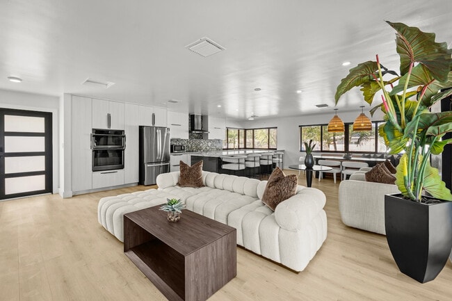 Photo - 1144 NE 113th St Unit SI ID1540474P