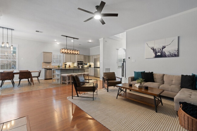 Photo - 3209 Normandy Dr Unit ID1023132P