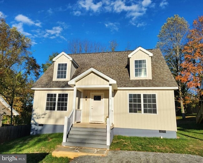 Building Photo - 175 N Madison St