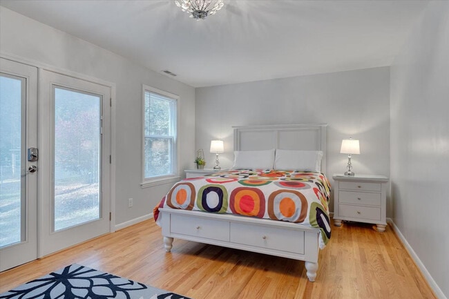 Photo - 824 Warren Ave Unit ID1388441P