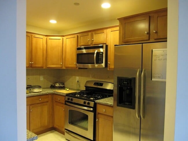Photo - 120 Wyllis Ave Unit 319