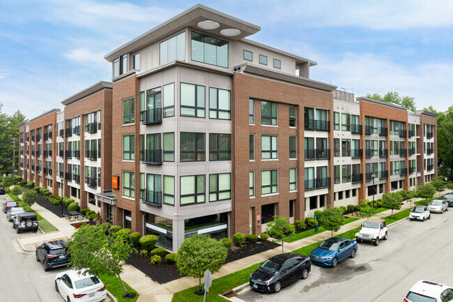 Building Photo - Park 66 Flats