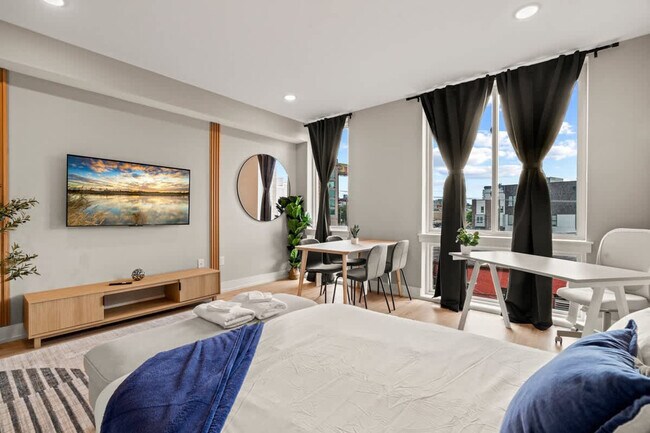 Photo - 916 N Delaware Ave Unit ID1055906P