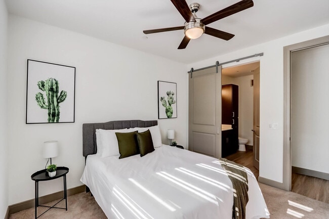 Photo - 555 N College Ave Unit ID1014600P