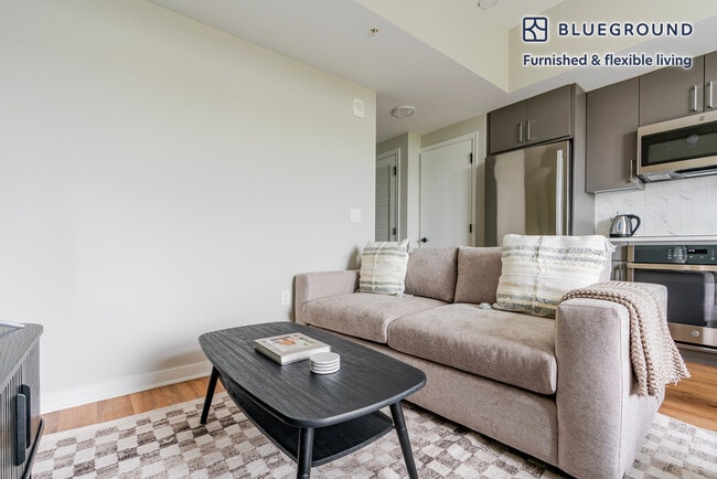 Photo - 3275 Washington Blvd Unit FL6-ID1092