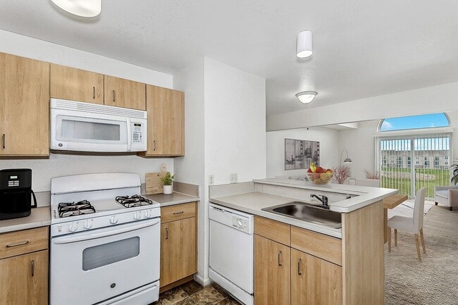 Photo - Fieldstream Apartment Homes