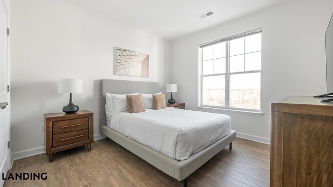 Photo - 909 Mansion Dr Unit 750-407